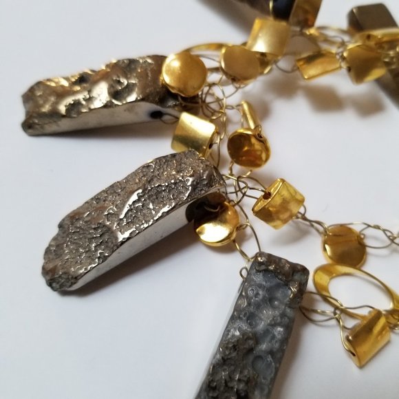 Agate Gold Necklace - Picture 4 of 5